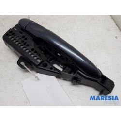 Renault - Clio - Front door handle 4-door, right