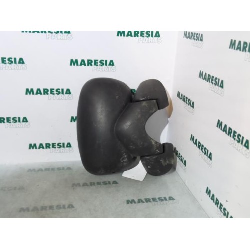 Renault - Trafic - Wing mirror, right