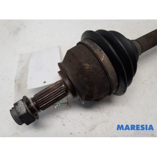 Lancia - Delta - Front drive shaft, left