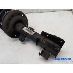 Lancia - Delta - Front shock absorber rod, right