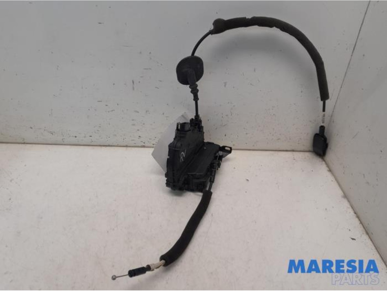 Renault - Clio - Front door lock mechanism 4-door, right