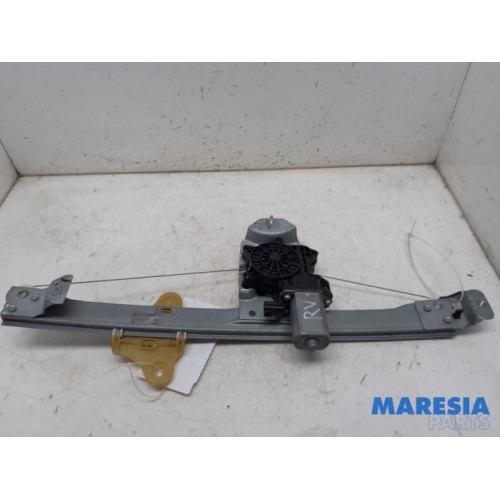 Renault - Clio - Window mechanism 4-door, front right
