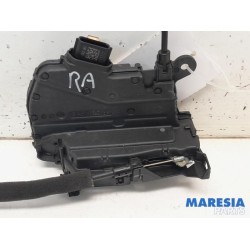 Renault - Clio - Rear door mechanism 4-door, right