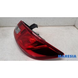 Renault - Clio - Taillight, right