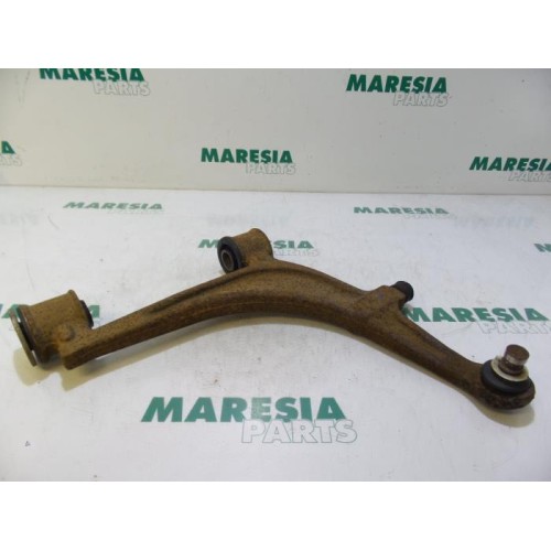 Renault - Master - Front lower wishbone, right