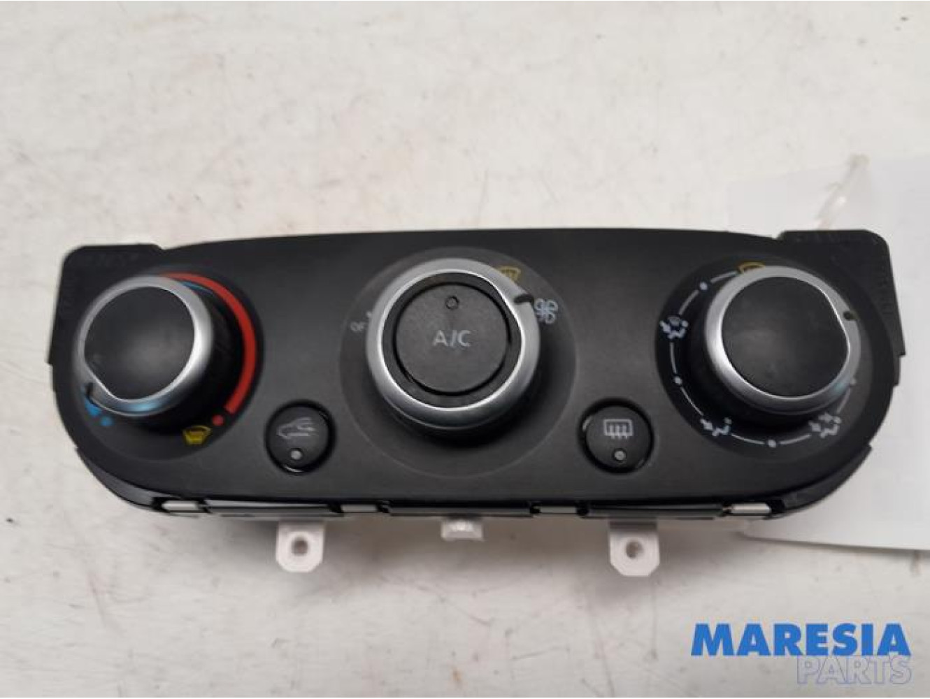 Renault - Clio - Heater control panel