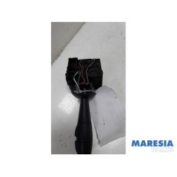 Renault - Clio - Wiper switch