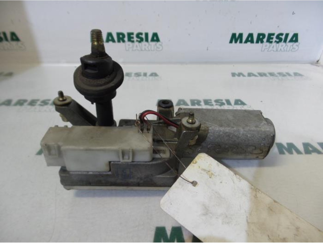 Alfa Romeo - 145/146 - Rear wiper motor