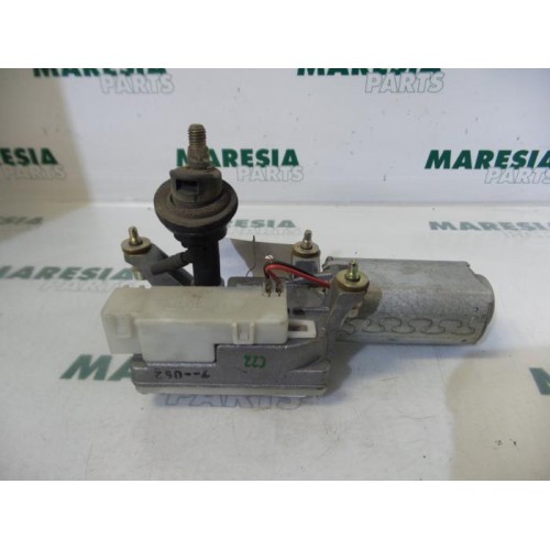 Alfa Romeo - 145/146 - Moteur essuie-glace arrière