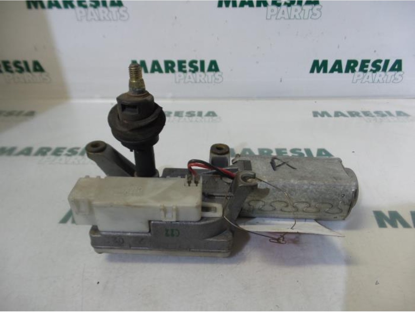 Alfa Romeo - 145/146 - Rear wiper motor