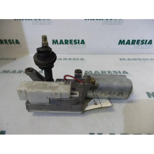 Alfa Romeo - 145/146 - Moteur essuie-glace arrière