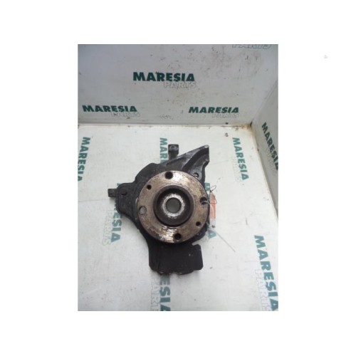 Lancia - Y(Psilon) - Knuckle, front right