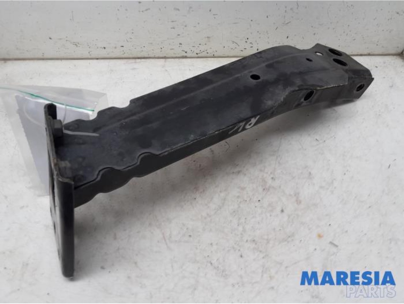 Fiat - 500 - Front part support