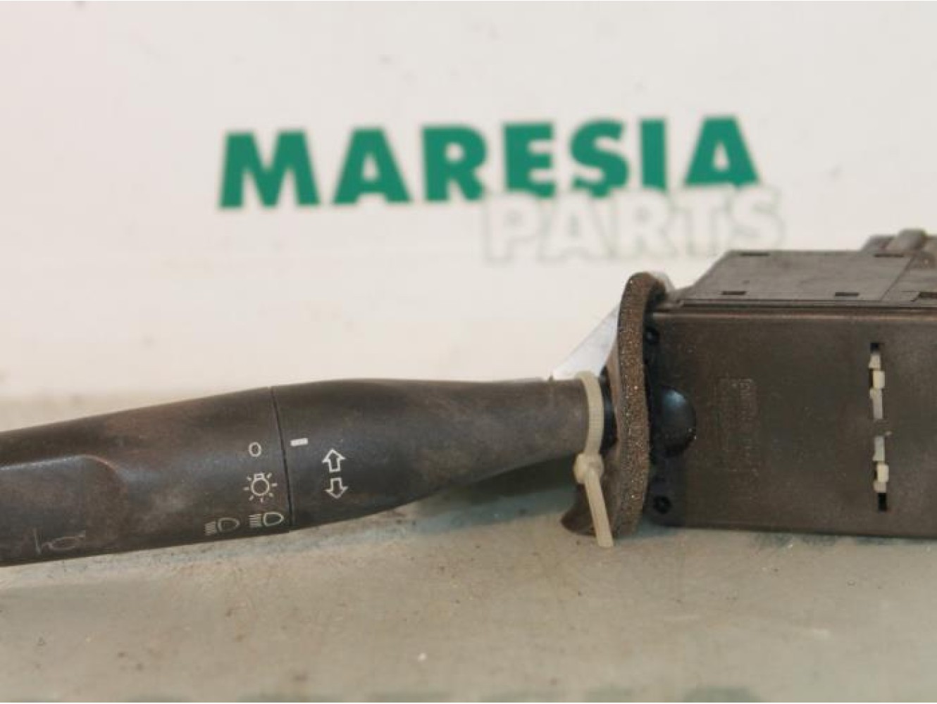 Citroen - ZX - Indicator switch