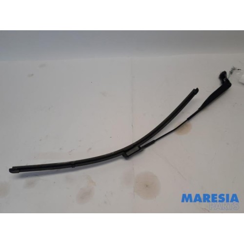Fiat - 500 - Front wiper arm