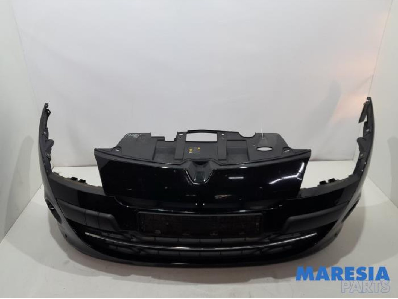 Renault - Megane - Pare-chocs avant