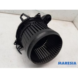 Renault - Clio - Heating and ventilation fan motor