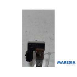 Renault - Clio - Battery sensor