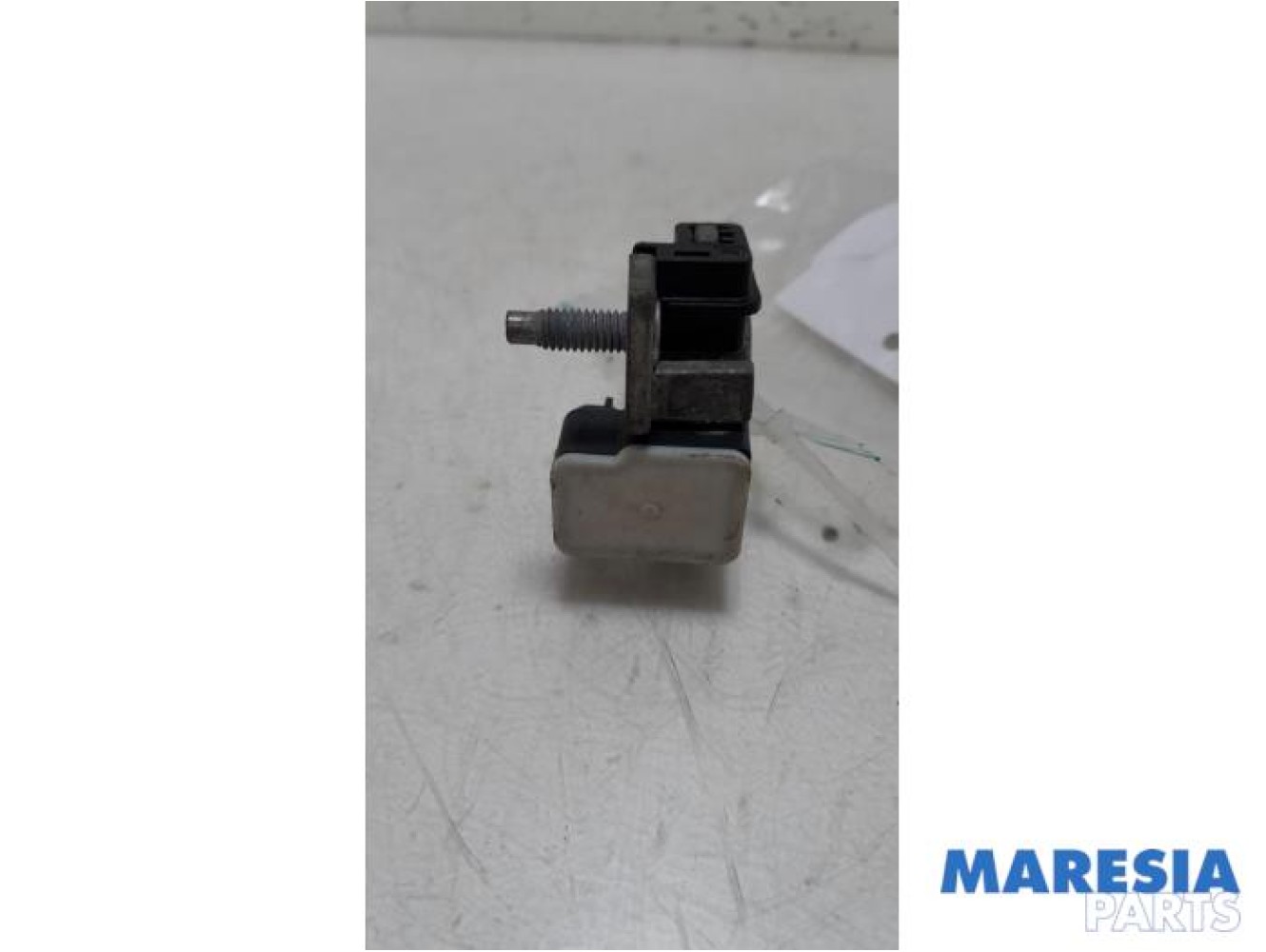 Renault - Clio - Battery sensor