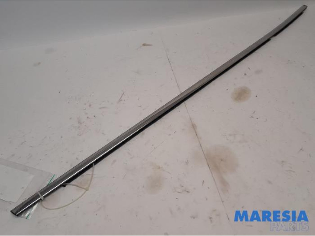 Renault - Clio - Joint de vitre