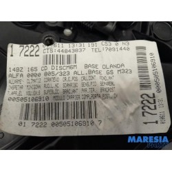 Alfa Romeo - Giulietta - Rear door window mechanism 4-door, right