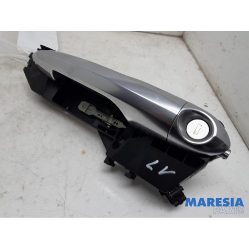 Alfa Romeo - Giulietta - Door handle 4-door, front left