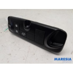 Alfa Romeo - Giulietta - Schuifdak schakelaar