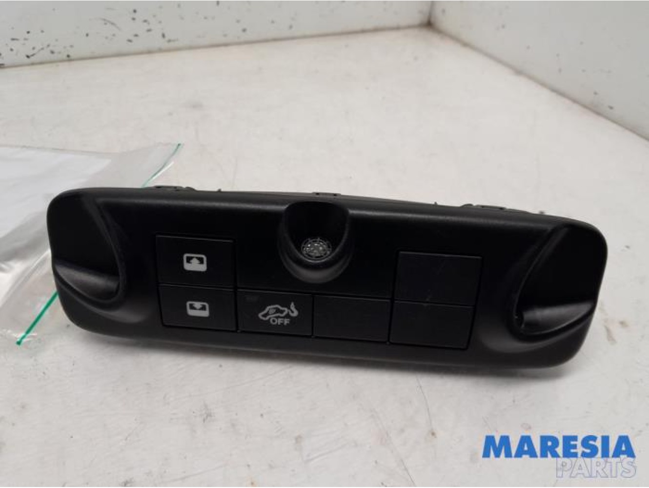 Alfa Romeo - Giulietta - Schuifdak schakelaar