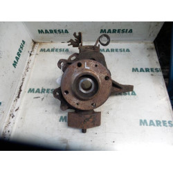 Citroen - Xantia - Fusee links-voor