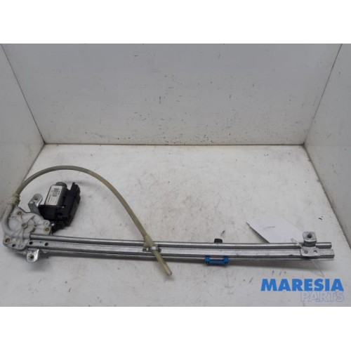 Renault - Espace - Rear door window mechanism 4-door, right