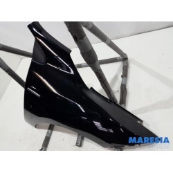 Renault - Megane - Front wing, right