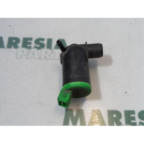 Peugeot - 406 - Scheibensprüherpumpe vorne