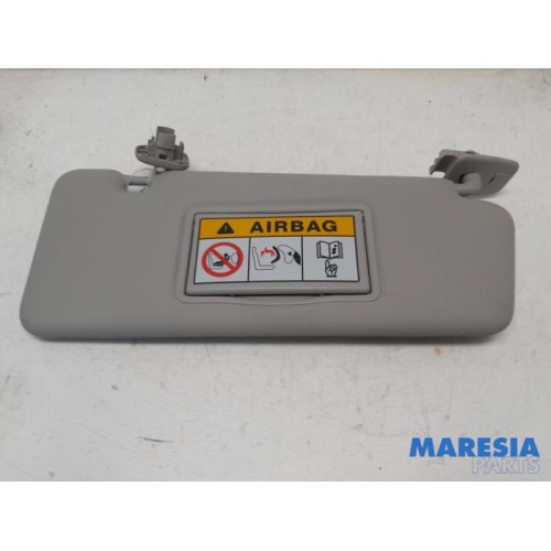 Renault - Clio - Sun visor