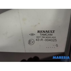 Renault - Clio - Quarter light, front left