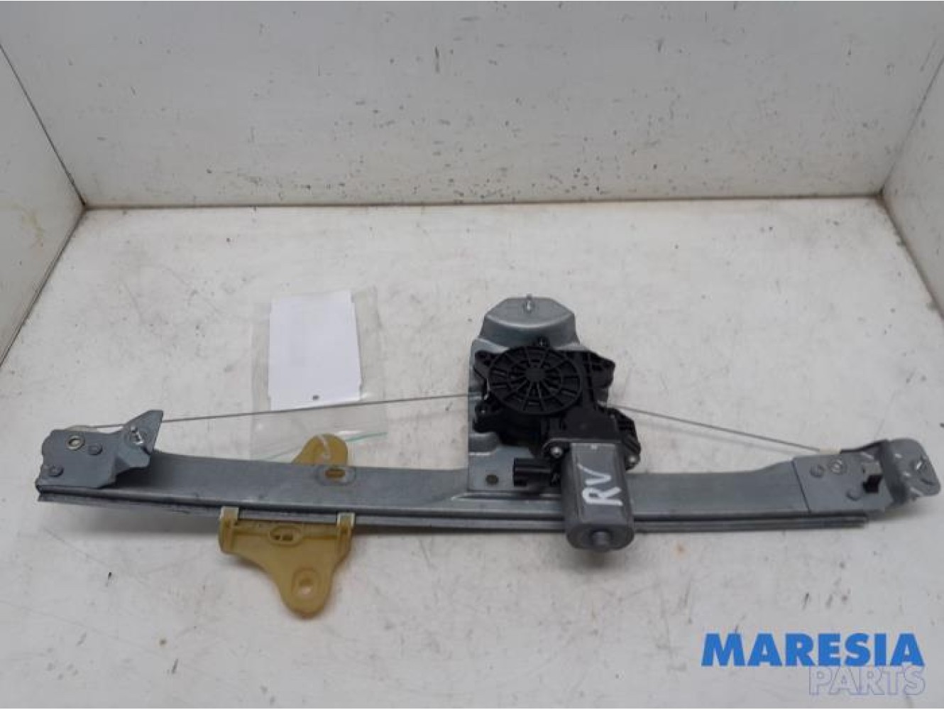 Renault - Clio - Window mechanism 4-door, front right