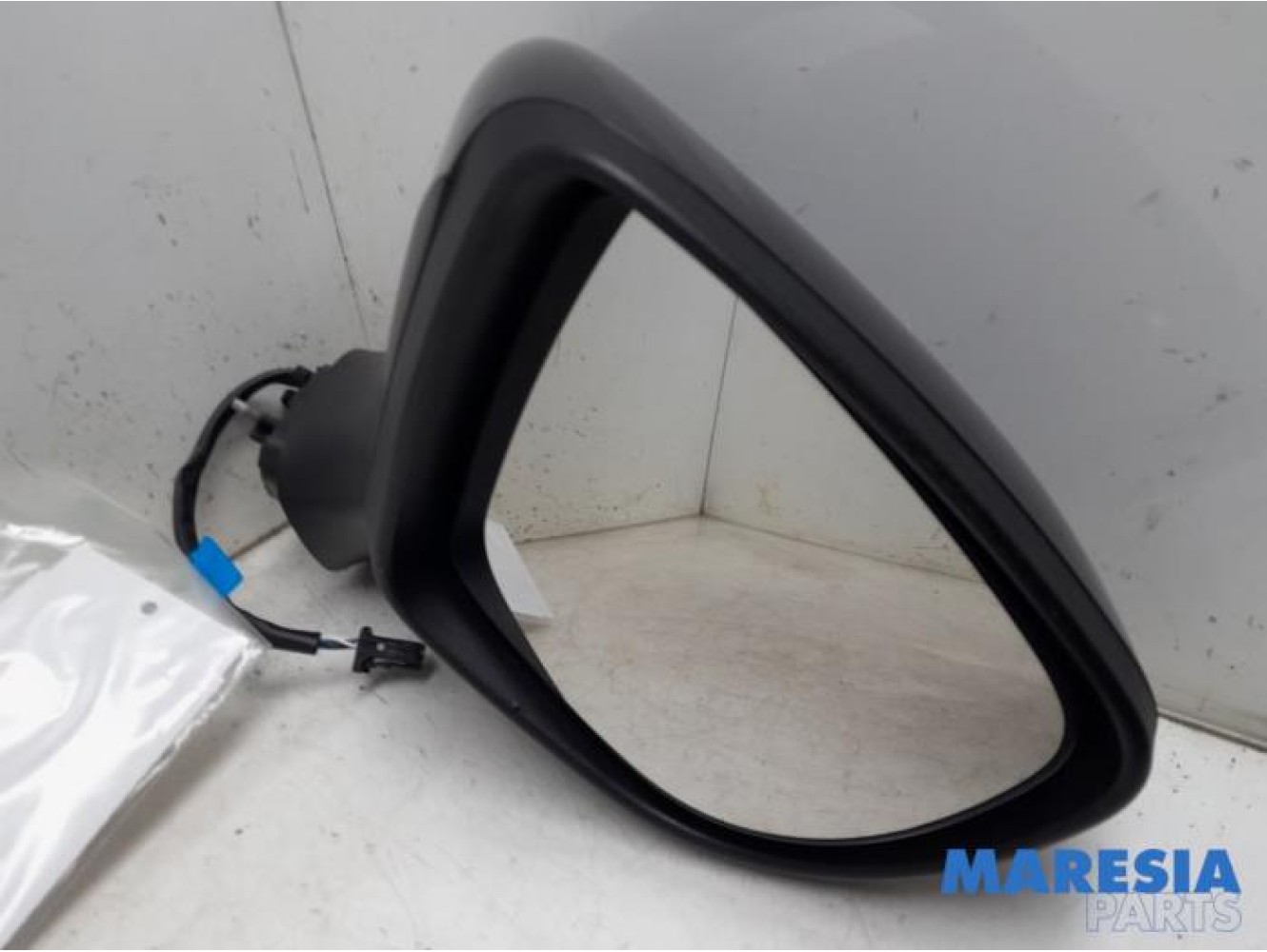 Renault - Clio - Wing mirror, right