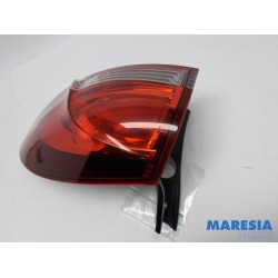 Renault - Clio - Taillight, right