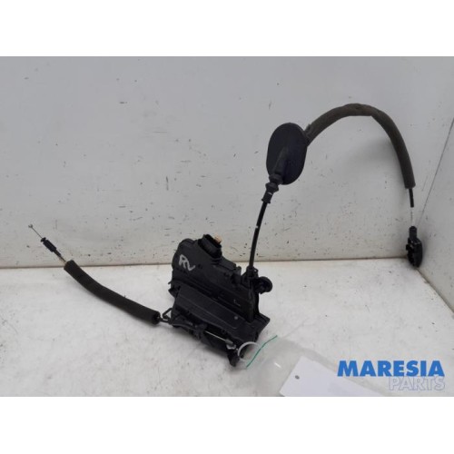 Renault - Clio - Front door lock mechanism 4-door, right