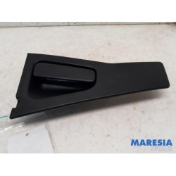 Renault - Clio - Rear door handle 4-door, left