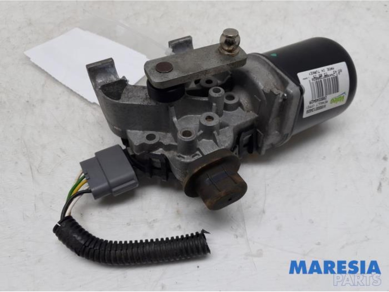 Renault - Clio - Front wiper motor