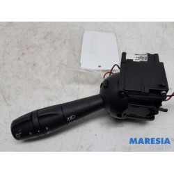 Renault - Clio - Indicator switch