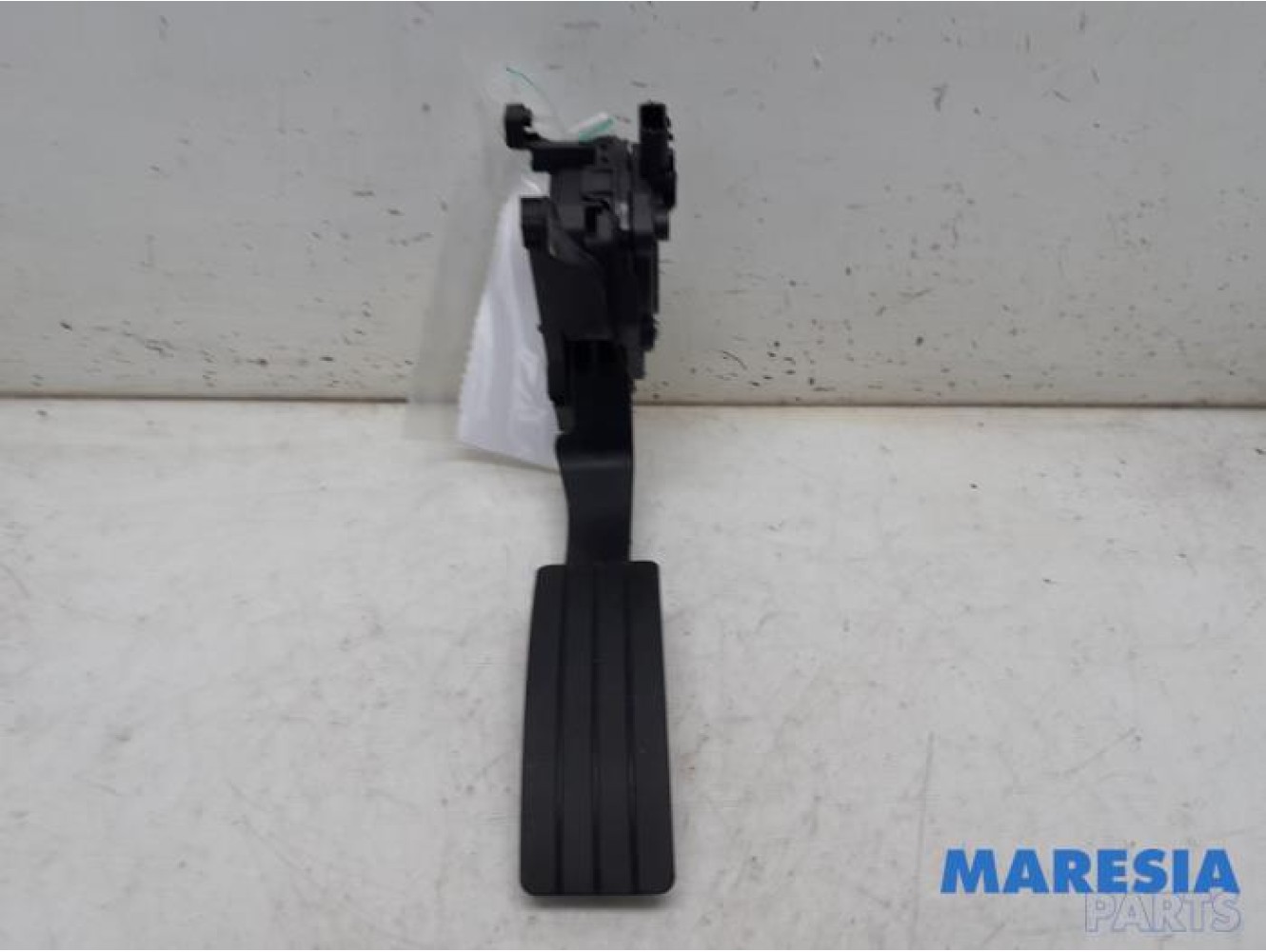 Renault - Clio - Accelerator pedal