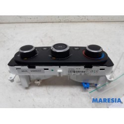Renault - Clio - Heater control panel