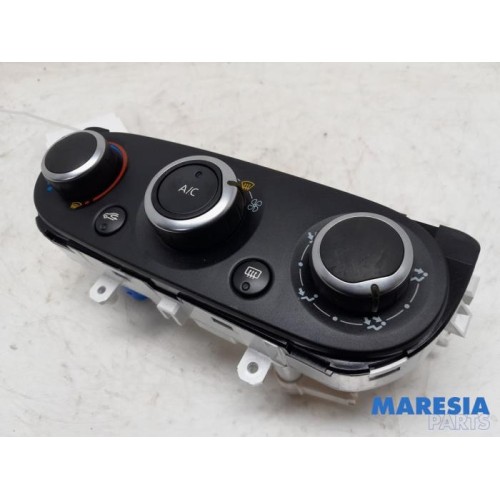 Renault - Clio - Heater control panel