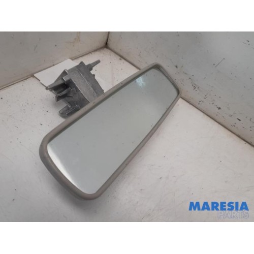 Renault - Captur - Rear view mirror