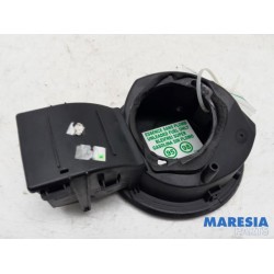 Renault - Clio - Tank Klep