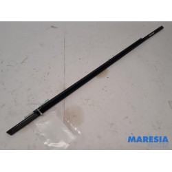 Renault - Clio - Joint de vitre