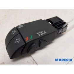 Renault - Captur - Radio remote control