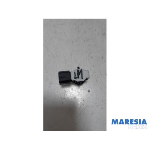 Renault - Captur - PDC Sensor