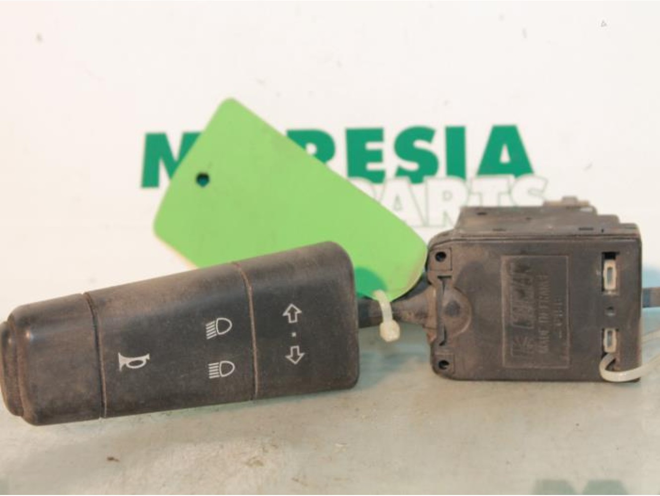 Citroen - XM - Commutateur feu clignotant